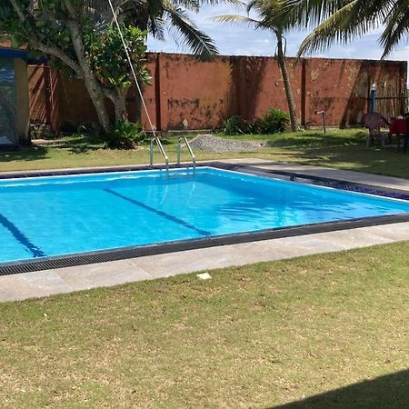 Airy Dale Villa And Guesthouse أمبالانغودا المظهر الخارجي الصورة