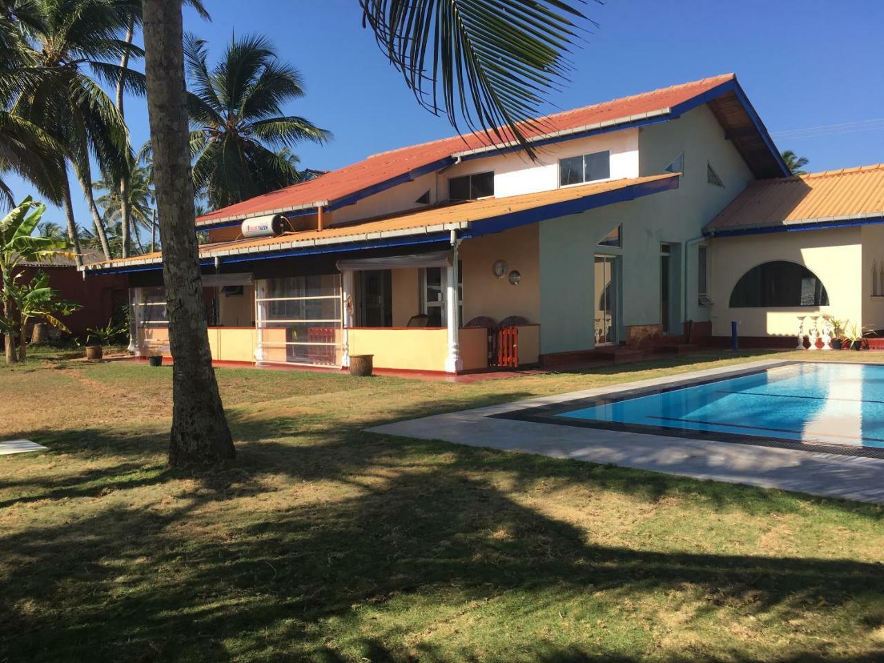 Airy Dale Villa And Guesthouse أمبالانغودا المظهر الخارجي الصورة