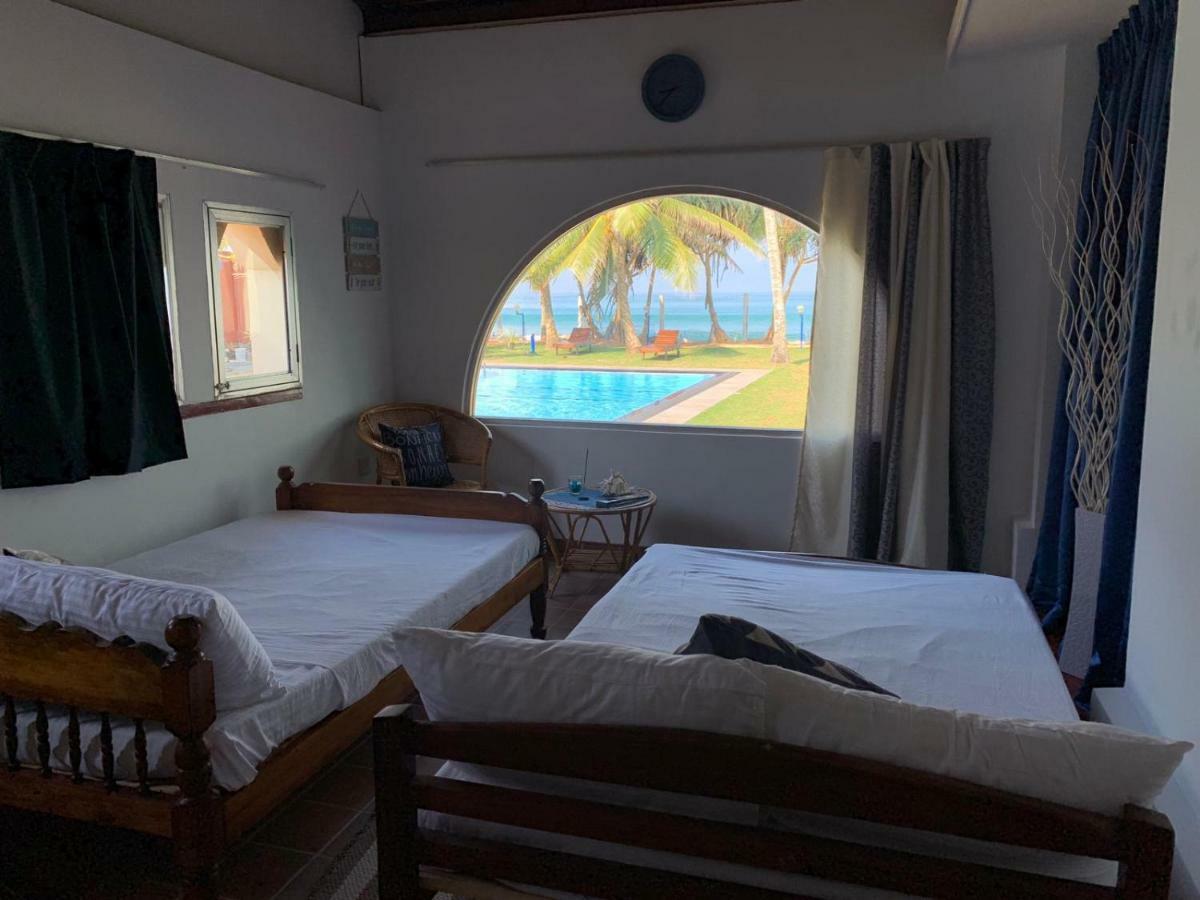 Airy Dale Villa And Guesthouse أمبالانغودا المظهر الخارجي الصورة